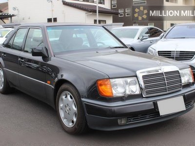 MERCEDES-BENZ E-CLASS - 9
