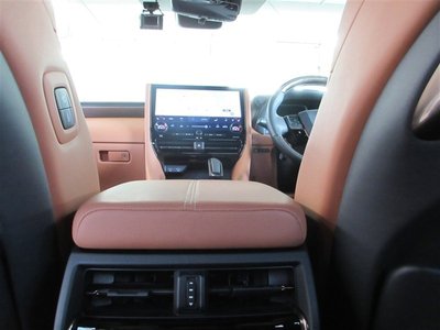صورة مصغرة 14 لـ 2023 Toyota VELLFIRE