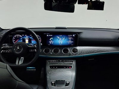 MERCEDES-BENZ E-CLASS - 4
