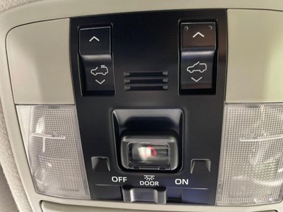 صورة مصغرة 37 لـ 2023 Toyota LAND CRUISER PRADO