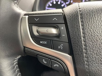صورة مصغرة 38 لـ 2023 Toyota LAND CRUISER PRADO