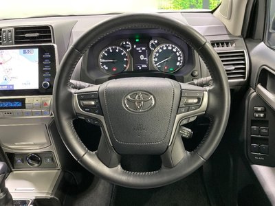 صورة مصغرة 13 لـ 2023 Toyota LAND CRUISER PRADO