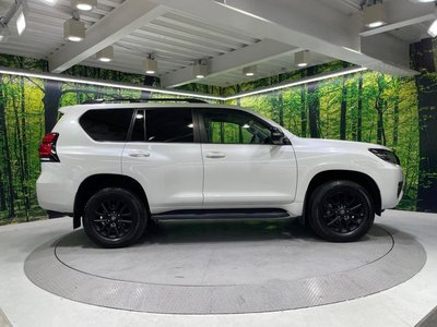 صورة مصغرة 63 لـ 2023 Toyota LAND CRUISER PRADO