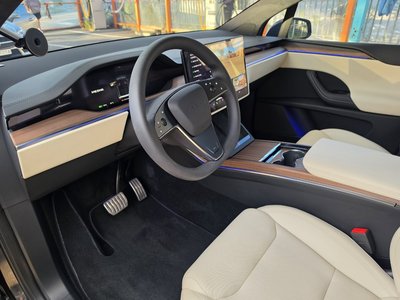صورة 8 لـ 2026 Tesla MODEL X