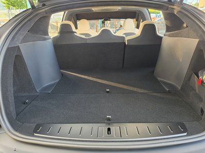 صورة مصغرة 13 لـ 2026 Tesla MODEL X