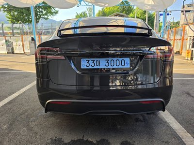 صورة 3 لـ 2026 Tesla MODEL X