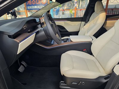 صورة 4 لـ 2026 Tesla MODEL X