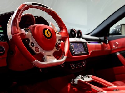 2014 Ferrari FF — миниатюра 20