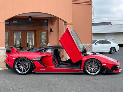 LAMBORGHINI AVENTADOR - 10