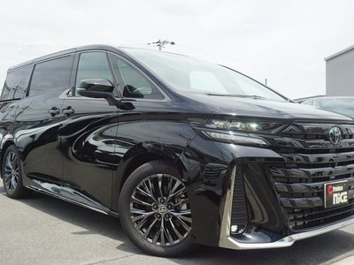 2025 Toyota VELLFIRE photo 9