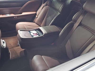 2022 Genesis G90 (RS4) — миниатюра 36