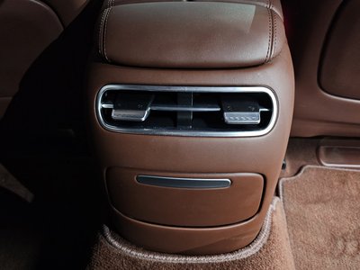 2022 Genesis G90 (RS4) — миниатюра 31