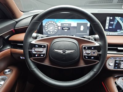2022 Genesis G90 (RS4) — миниатюра 18