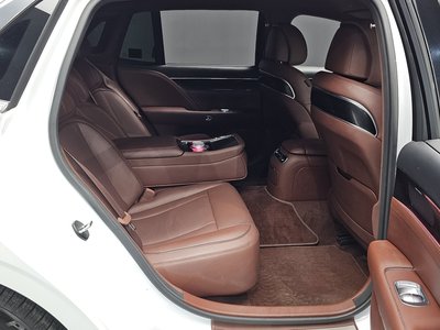 2022 Genesis G90 (RS4) — миниатюра 17