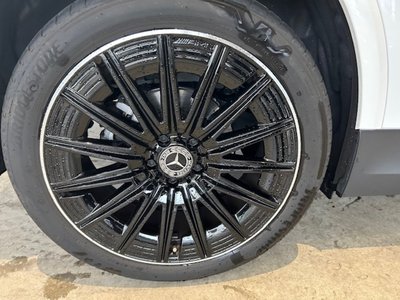 MERCEDES-BENZ GLA - 10