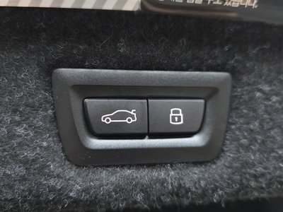 صورة مصغرة 23 لـ 2023 BMW 5 SERIES