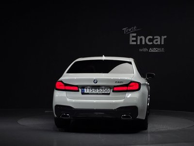 صورة 3 لـ 2023 BMW 5 SERIES