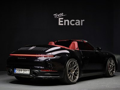 PORSCHE 911 - 3