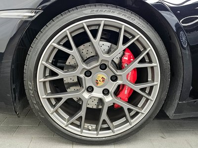 PORSCHE 911 - 6