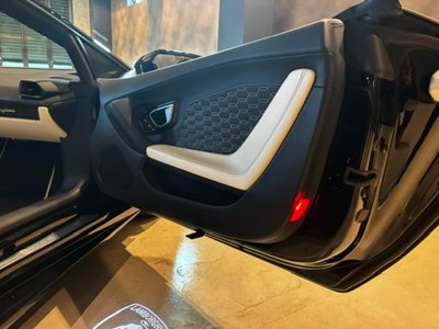 صورة مصغرة 45 لـ 2017 Lamborghini HURACAN SPYDER