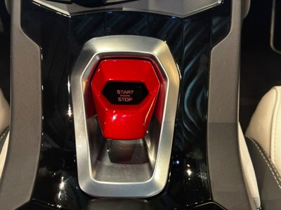 صورة مصغرة 53 لـ 2017 Lamborghini HURACAN SPYDER