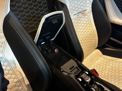 صورة مصغرة 51 لـ 2017 Lamborghini HURACAN SPYDER