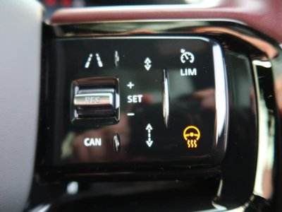 LAND ROVER RANGE ROVER VELAR - 8