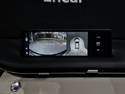 2021 Genesis GV70 thumbnail 21