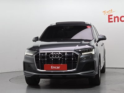 AUDI Q7 - 2