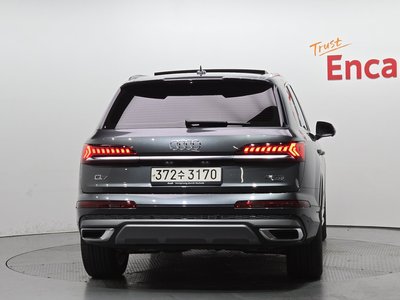 AUDI Q7 - 3