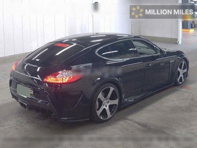 PORSCHE PANAMERA - 5