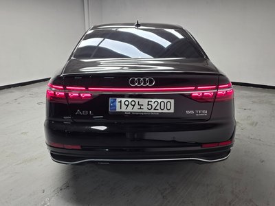 AUDI A8 - 3
