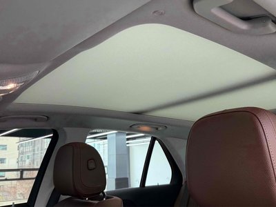 MERCEDES-BENZ E-CLASS - 3