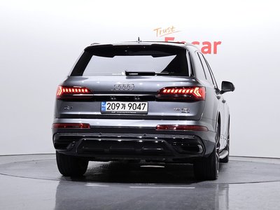 AUDI Q7 - 3
