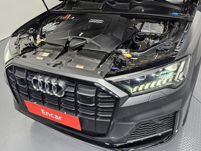 AUDI Q7 - 7