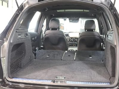 MERCEDES-BENZ GLC - 7