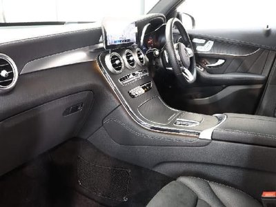 MERCEDES-BENZ GLC - 2