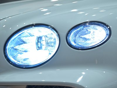 2023 Bentley BENTAYGA thumbnail 28