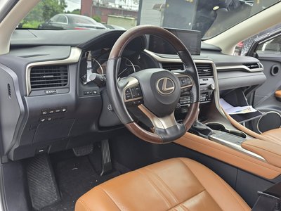صورة 5 لـ 2020 Lexus RX