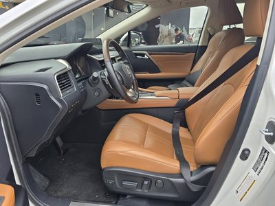 صورة 8 لـ 2020 Lexus RX