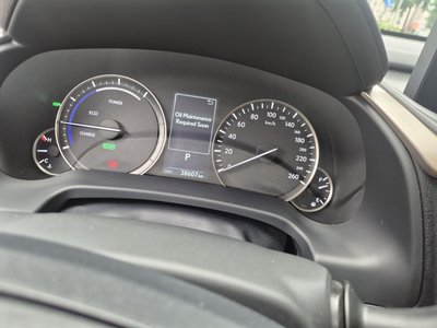 صورة 4 لـ 2020 Lexus RX