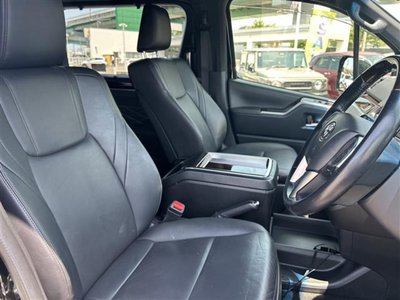2020 Toyota GRAND ACE — миниатюра 24
