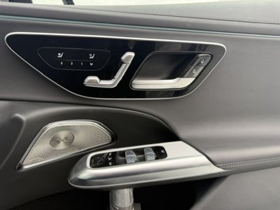 MERCEDES-BENZ E-CLASS - 10