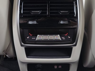 صورة مصغرة 25 لـ 2025 BMW X5