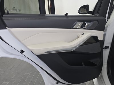 صورة مصغرة 15 لـ 2025 BMW X5