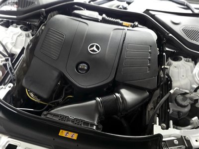 MERCEDES-BENZ E-CLASS - 7