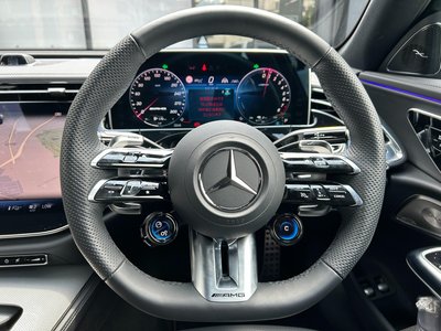 2026 Mercedes-BENZ E-CLASS AMG 缩略图 22