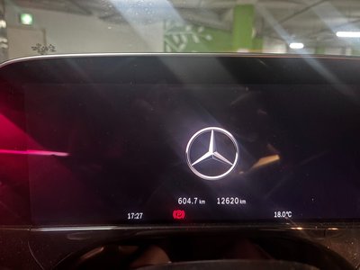 MERCEDES-BENZ E-CLASS - 7