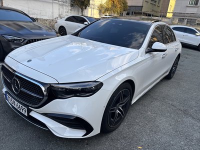 MERCEDES-BENZ E-CLASS - 6