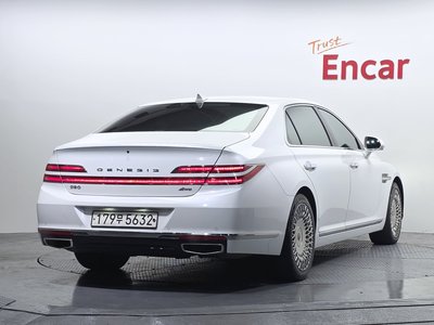 2020 Genesis G90 — фото 3